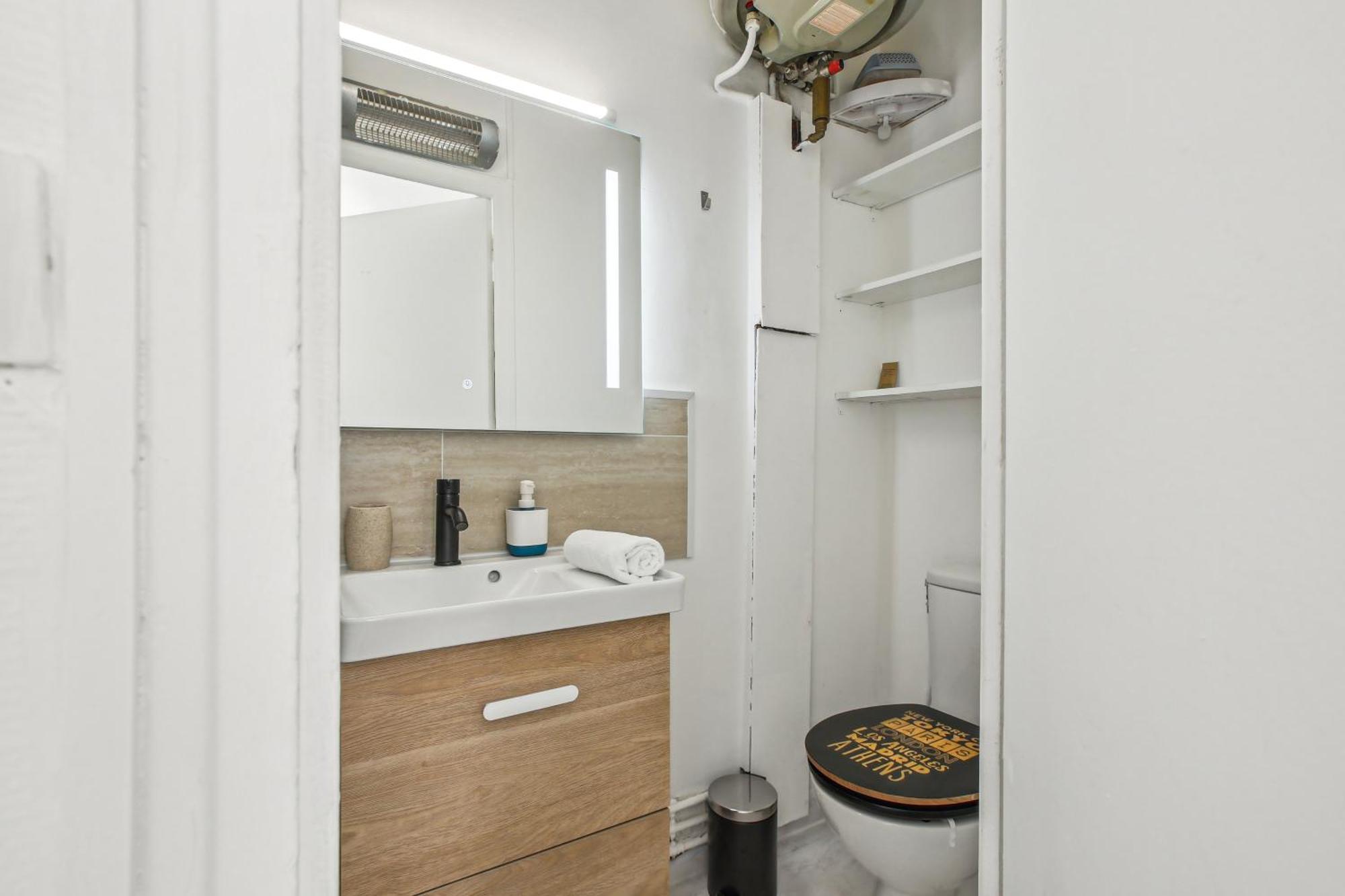 Chic And Comfortable Apart Parijs Buitenkant foto